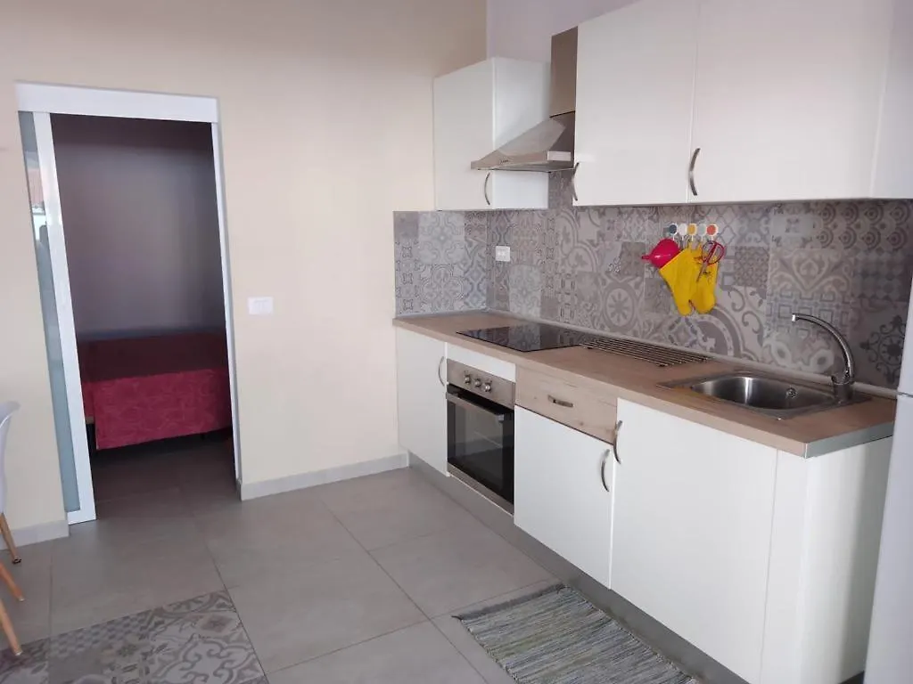 Villas Canarias Calle Madrid Costa Adeje  Spanien